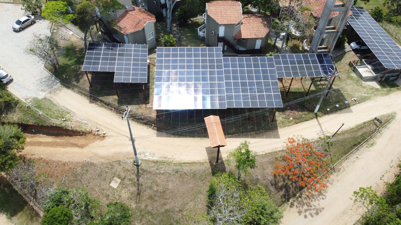 Hotel Apa Pau — Sistema Híbrido